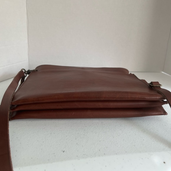 Made in Italy Leather Crossbody Bag Brown Turn-Lock Triple-Gusset Vintage - Picture 12 of 15